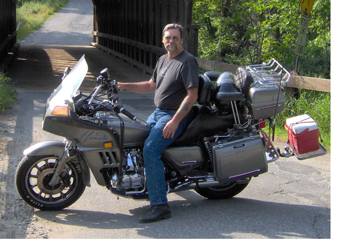 Erest Dube 83 GoldWing
