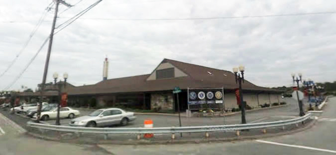 White's of Westport Pic - www.RC123.com